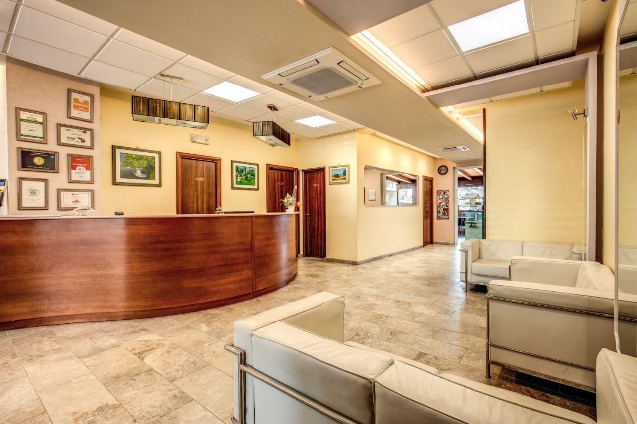 Hotel Roma Tiburtina Metro Εξωτερικό φωτογραφία